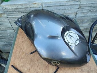 Yamaha tzr 50 palivová nádrž