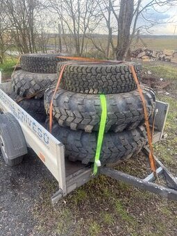 Prodam Pneumatiky+Kola zil131 zil157 gaz66 v3s