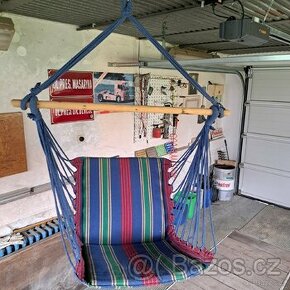 Závěsná sedací houpačka