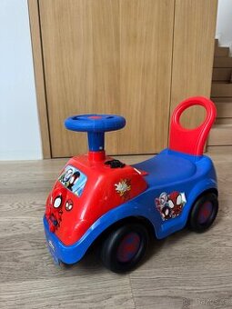 Odrážedlo Spider man