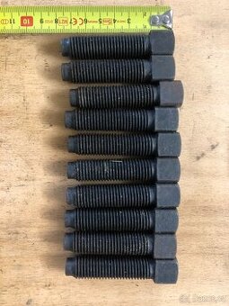 Šrouby se čtyřhrannou hlavou M16x60