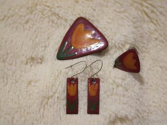 sada šperků prsten + náušnice + brož