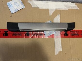 Nová Pravá lišta prahu - Škoda Superb II, OEM: 3T0853542