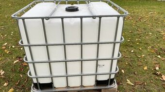 Nádrž na vodu 1000 L