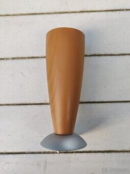 Nábytkové nohy - plastové