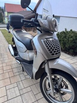 Aprilia Scarabeo 200