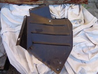 Škoda 120GLS  Garde nový plech pod motor na olejový chladič