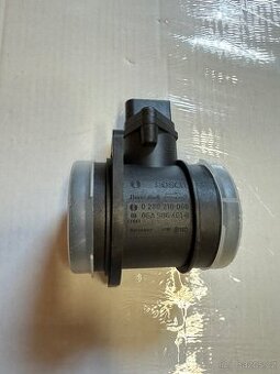 MĚŘIČ HMOTNOSTI VZDUCHU ŠKODA - 06A 906 461G