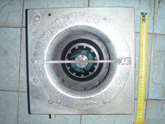 Ventilator - prumyslový - hospoda  odsávání, turbina 230V