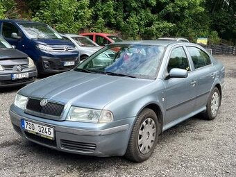 Škoda Octavia AMBIENTE 1.6i 75 kW tažné 2003 nové ČR