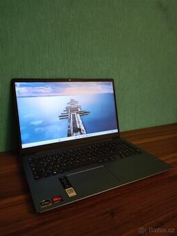Lenovo IdeaPad 3 15 | Ryzen 5 • 20GB • 256GB SSD