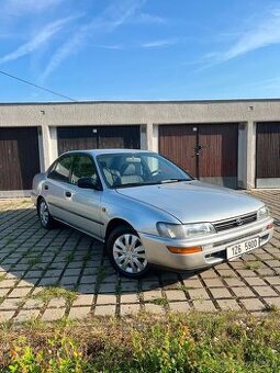 Toyota Corolla XL 1.3 BENZIN 89 000KM BEZ KOROZE 1 MAJITEL
