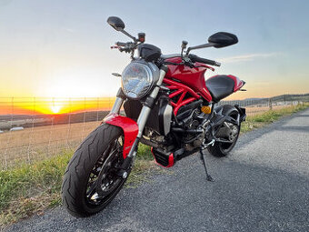 Ducati Monster 1200