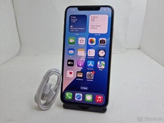 iPhone XS Max 64gb. Záruka 6měsíců. Baterie 100%