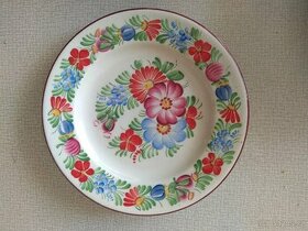 Ručně malované keramické závěsné talíře aj. - 1