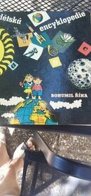 Dětská encyklopedie Bohumil Říha
