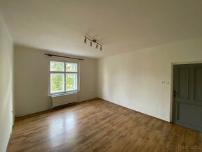 Pronájem bytu 2+1 60 m² v Kutné Hoře - 1