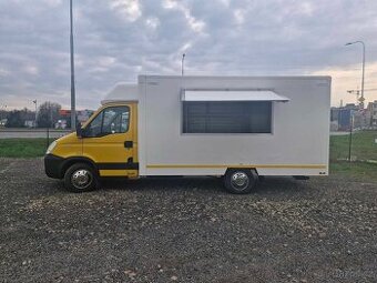 FOODTRUCK Iveco daily NAJETO 97 000 km