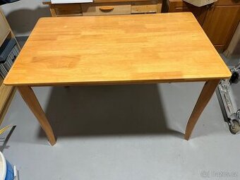 Jídelní stůl z masivu 120/75/74 cm