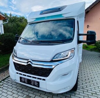Pilote-JOA,1500km,5osob,garaz,klima,tempo,solar,alu,023,Akce