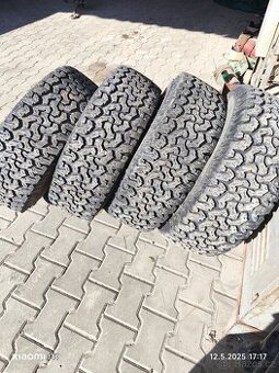 Offroad pneu Opel Frontera