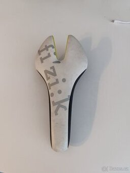 Sedlo na kolo - fizik - 1