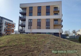 Pronájem bytu 2+kk, 56 m s balkonem | Praha  Třebonice (Park