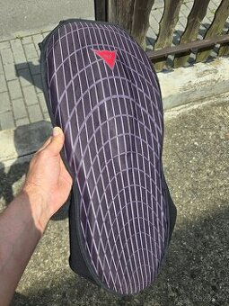 Páteřový chránič Dainese, vel.M - 1