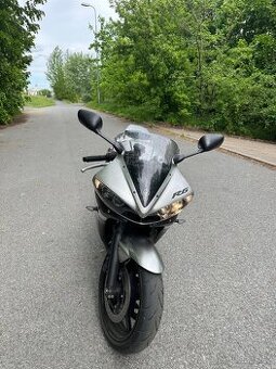 Yamaha Yzf r6