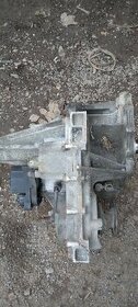 NISSAN NAVARA D40, PATHFINDER R51 2,5DCI ROZVODOVKA 4x4