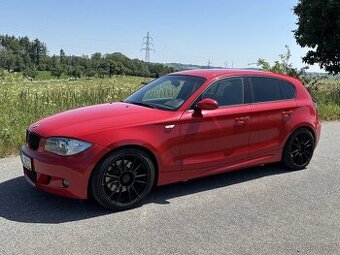 BMW E87 130i