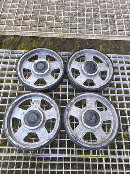 Pojezdové kolo SKF TKI-225 4ks
