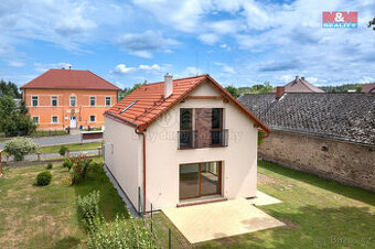 Prodej rodinného domu 147 m², pozemek 1973 m², Petrovice I