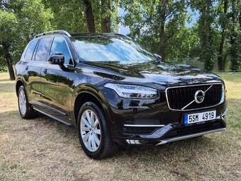 Volvo XC90 D5 AWD Momentum, 7 míst