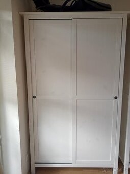 Skříně Hemnes