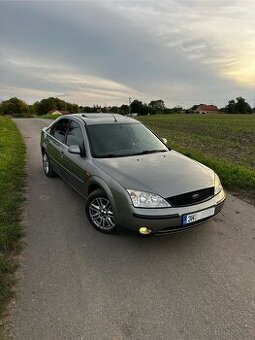 Ford Mondeo MK3 benzin , střešní okno , tažné