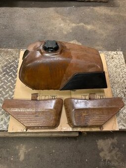 Nadrž schránky jawa 350/638,639