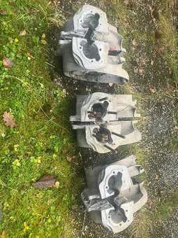 Kartery Jawa 350/362 Californian prodám i jednotlivě