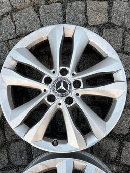 Sada kol Mercedes Benz C220