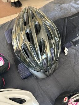 Cyklistická helma ( přilba na kolo )  vel. 53-60cm),