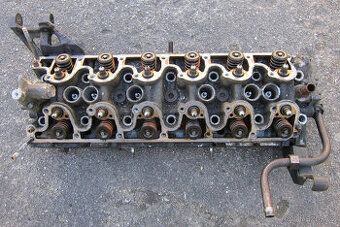 Toyota Celica Supra MKII / Cressida 82-84 hlava motoru 5MGE