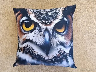 Nový polštář sova.