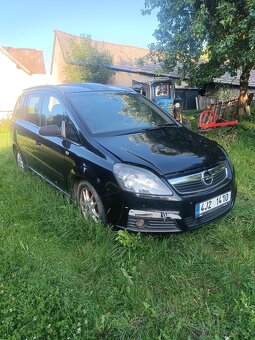 Opel Zafira II 1.9 Dti