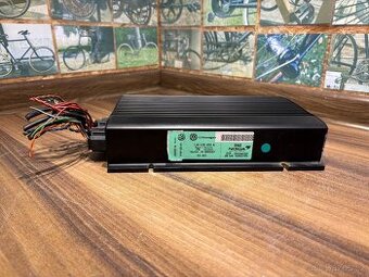 Originál DSP zesilovač NOKIA + CD měnič = Passat B5 a