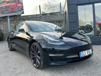 Tesla Model 3 2020