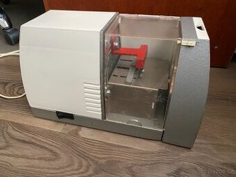 Modelářský multifunkční stroj pila bruska soustruh