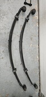 Ford Mustang 1969 listová pera