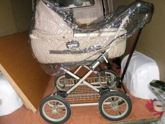 Kočárek Peg Pérego