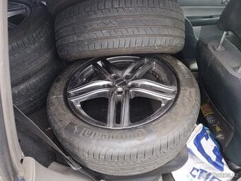 18" letni Nissan Qasqhai 215/55 R18 5x114,3