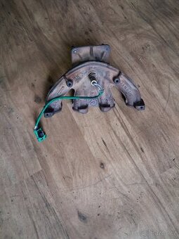 Vyfukove potrubi 1.4i 54kw Peugeot,Citroen 300kc